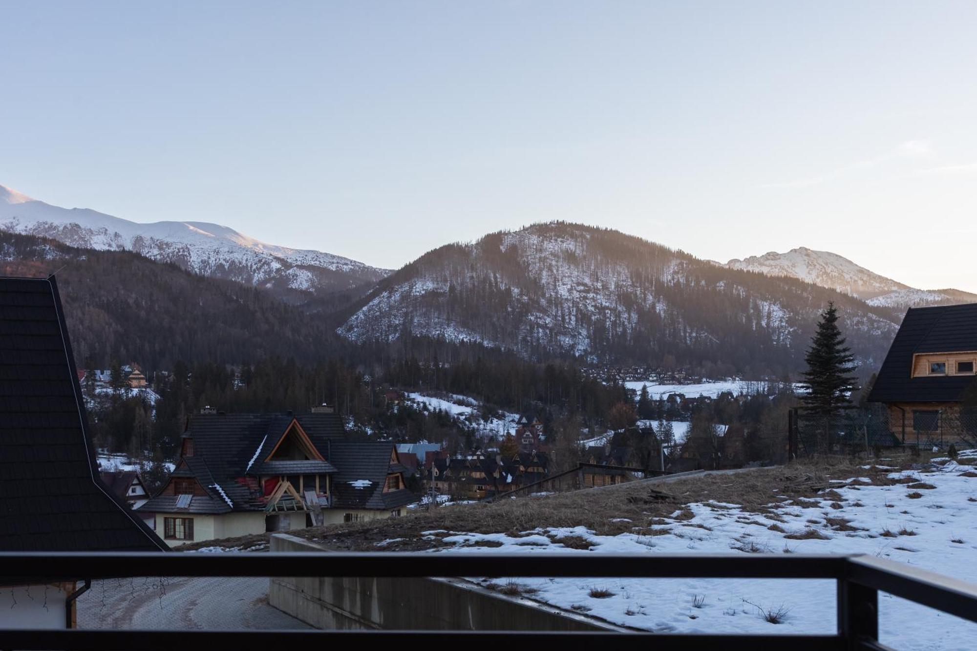 Apartamenty Rezydencja Karpielowka Koscielisko Ruang foto
